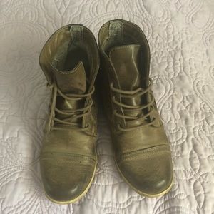 Crochet Brown Booties